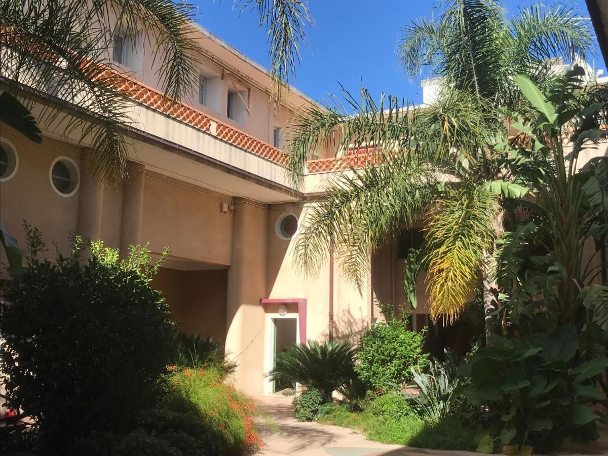 Blue Summer Vibes Appartment For 4P, Ac, Parking, Beachfront, Spa Access -5 La Ciotat Extérieur photo